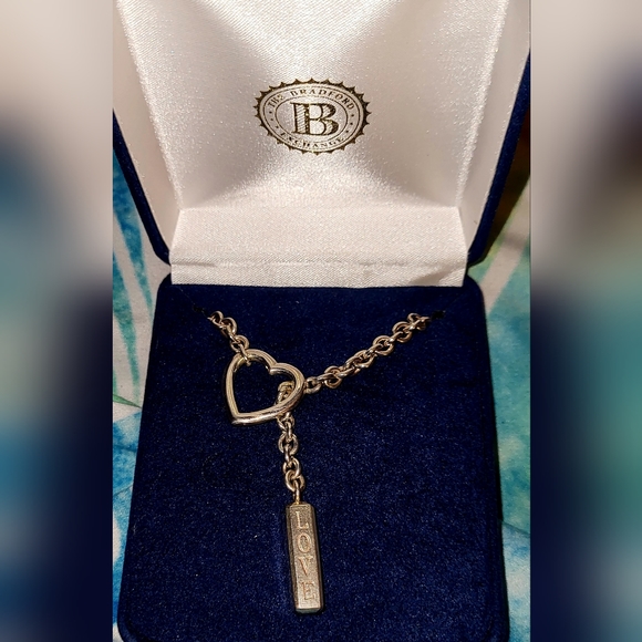 Silver & Diamond Mom/Love Necklace. Bradford Exchange. NIB - Picture 2 of 3